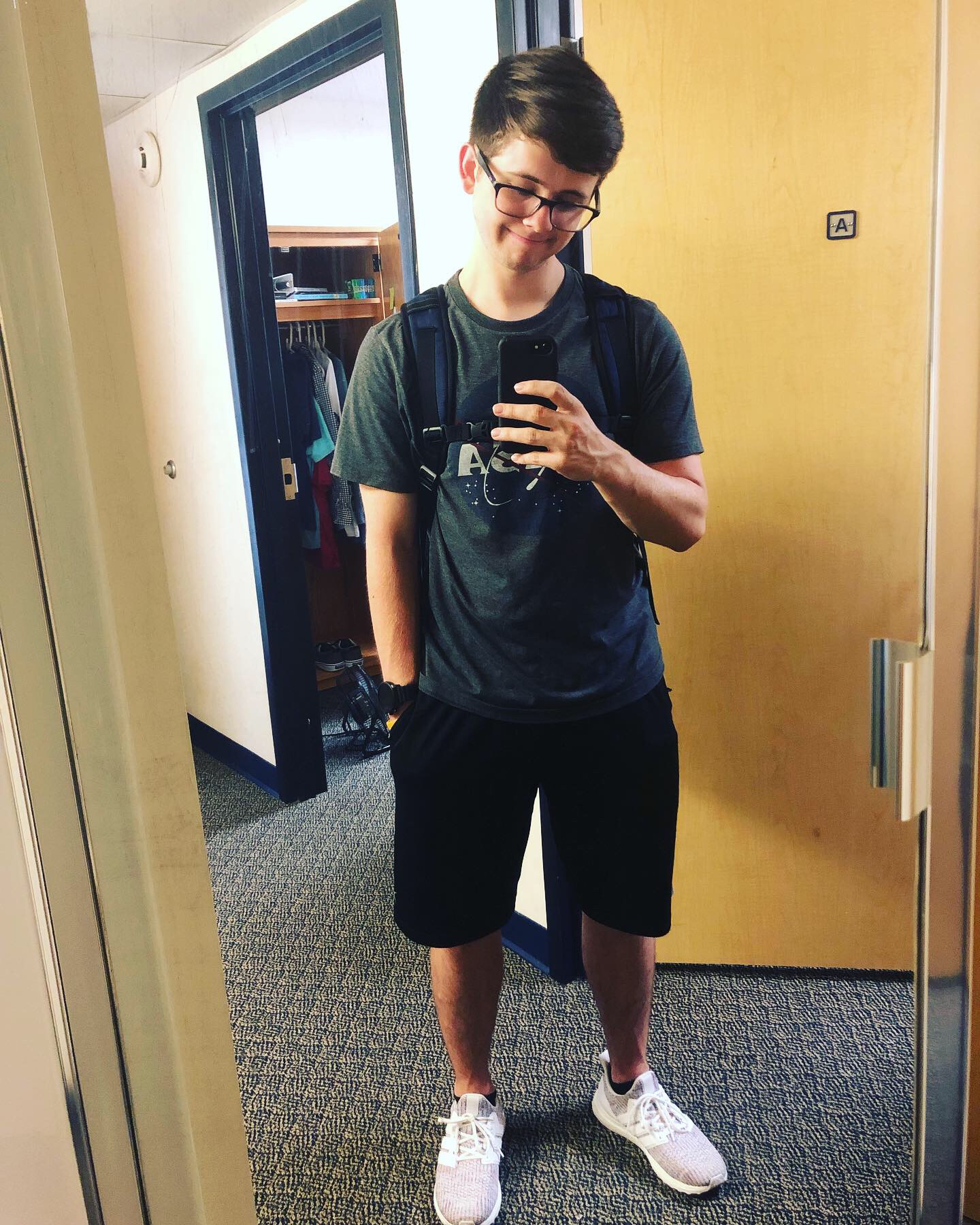 B9B5D8A9-996B-455F-B105-F26E162DA059